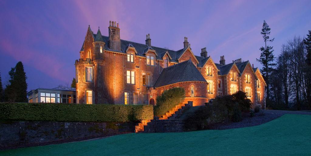 Hotels In Scotland With Entertainment - Love, Relax, Fun, And Good Cheer