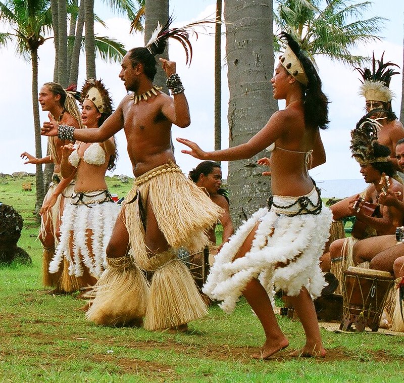 Rapa Nui Dance at Easter Island