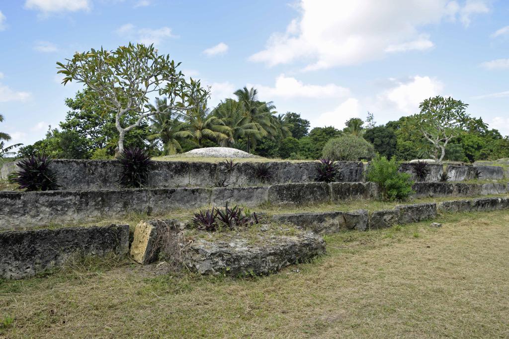 Ancient Royal Tombs of Lapaha